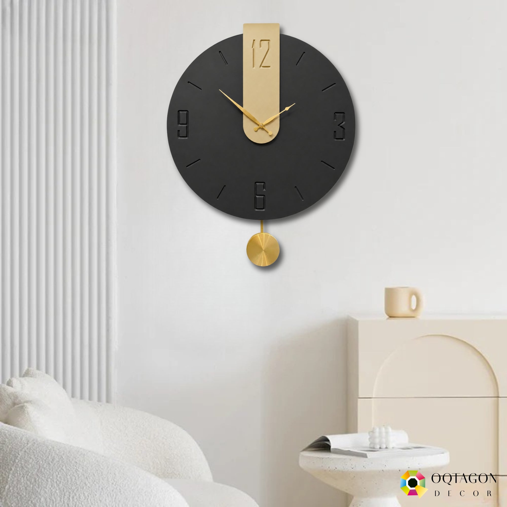 Midnight Gold – Luxury Pendulum Wall Clock