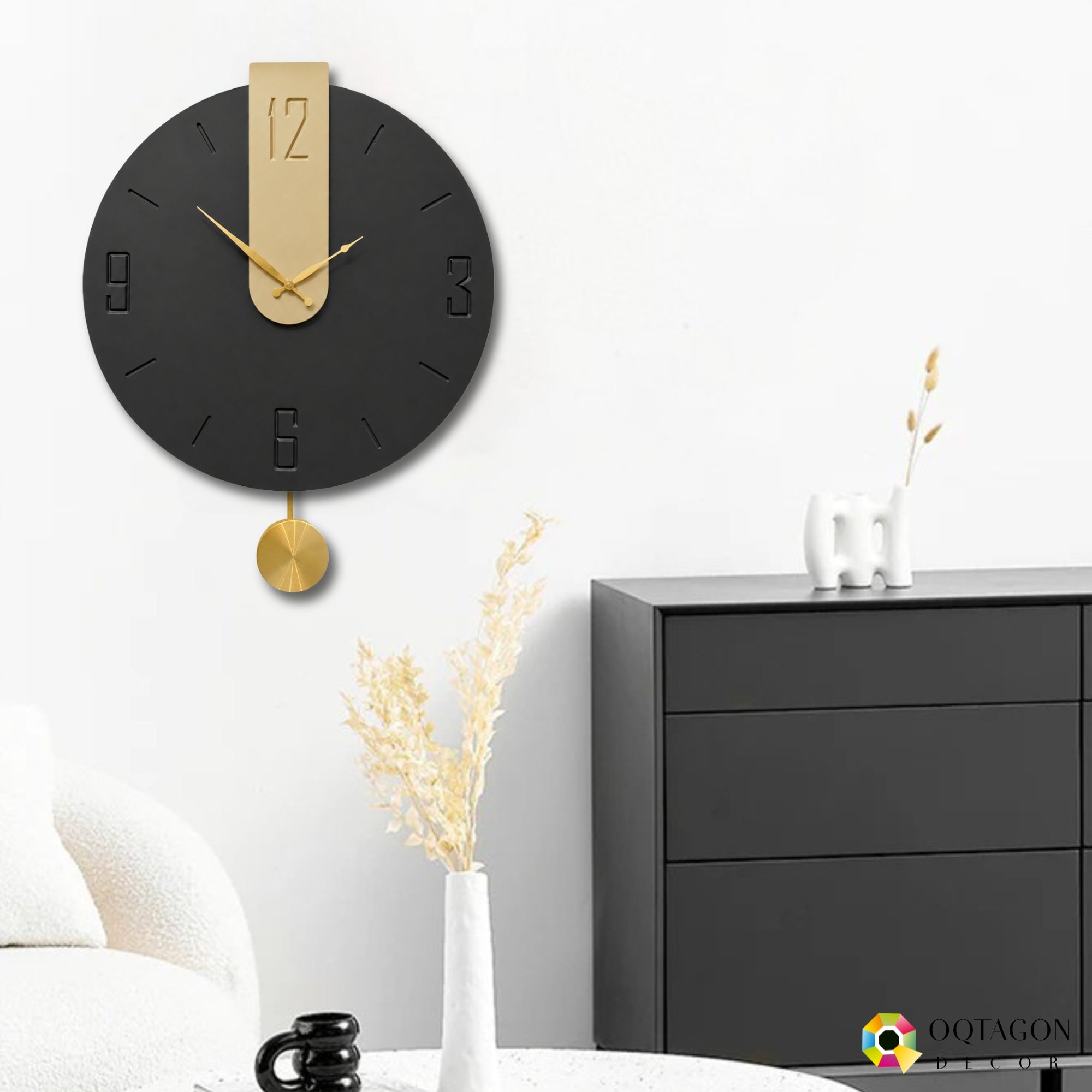 Midnight Gold – Luxury Pendulum Wall Clock