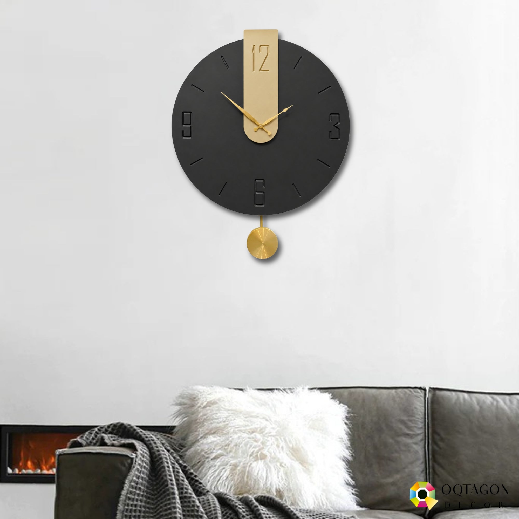 Midnight Gold – Luxury Pendulum Wall Clock