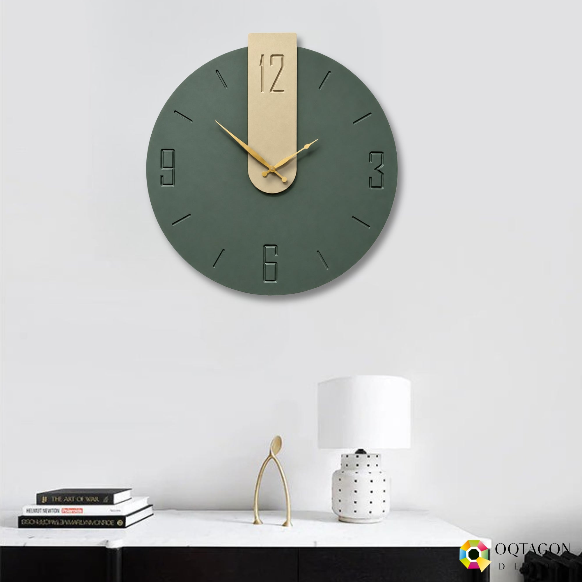 Midnight Gold – Luxury Wall Clock