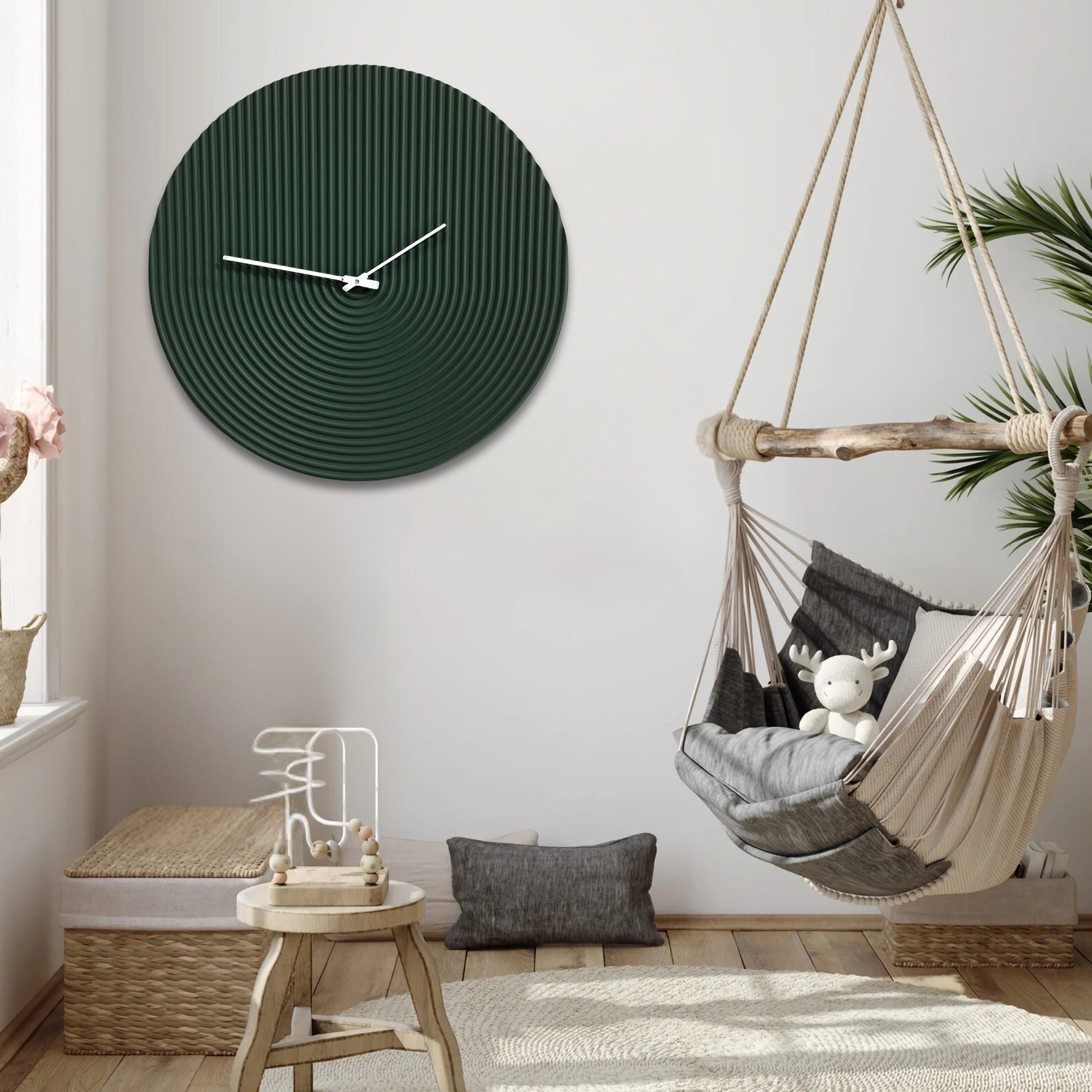 Contemporary Wall Clock – Geometric Circle Design for Elegant Interiors
