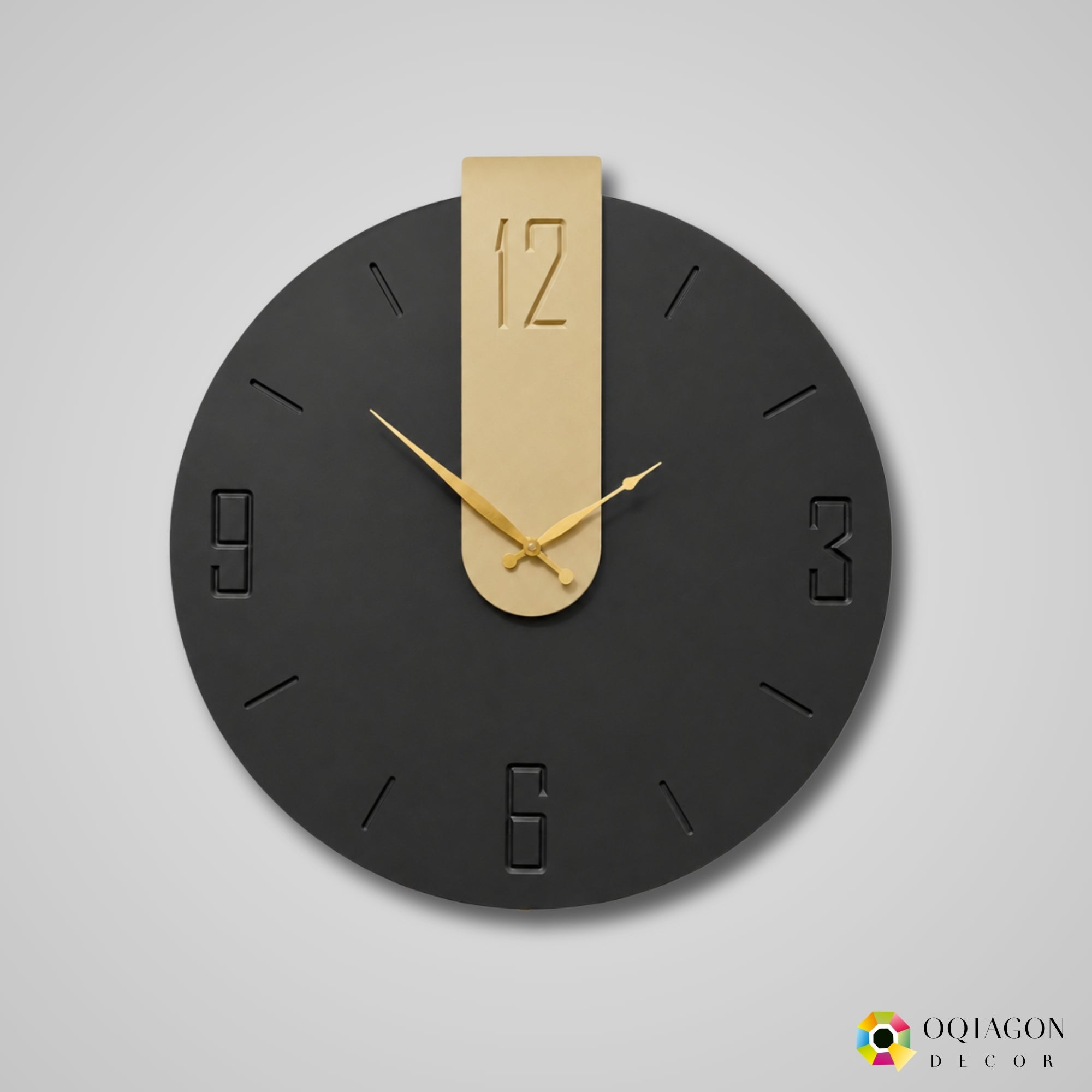 Midnight Gold – Luxury Wall Clock