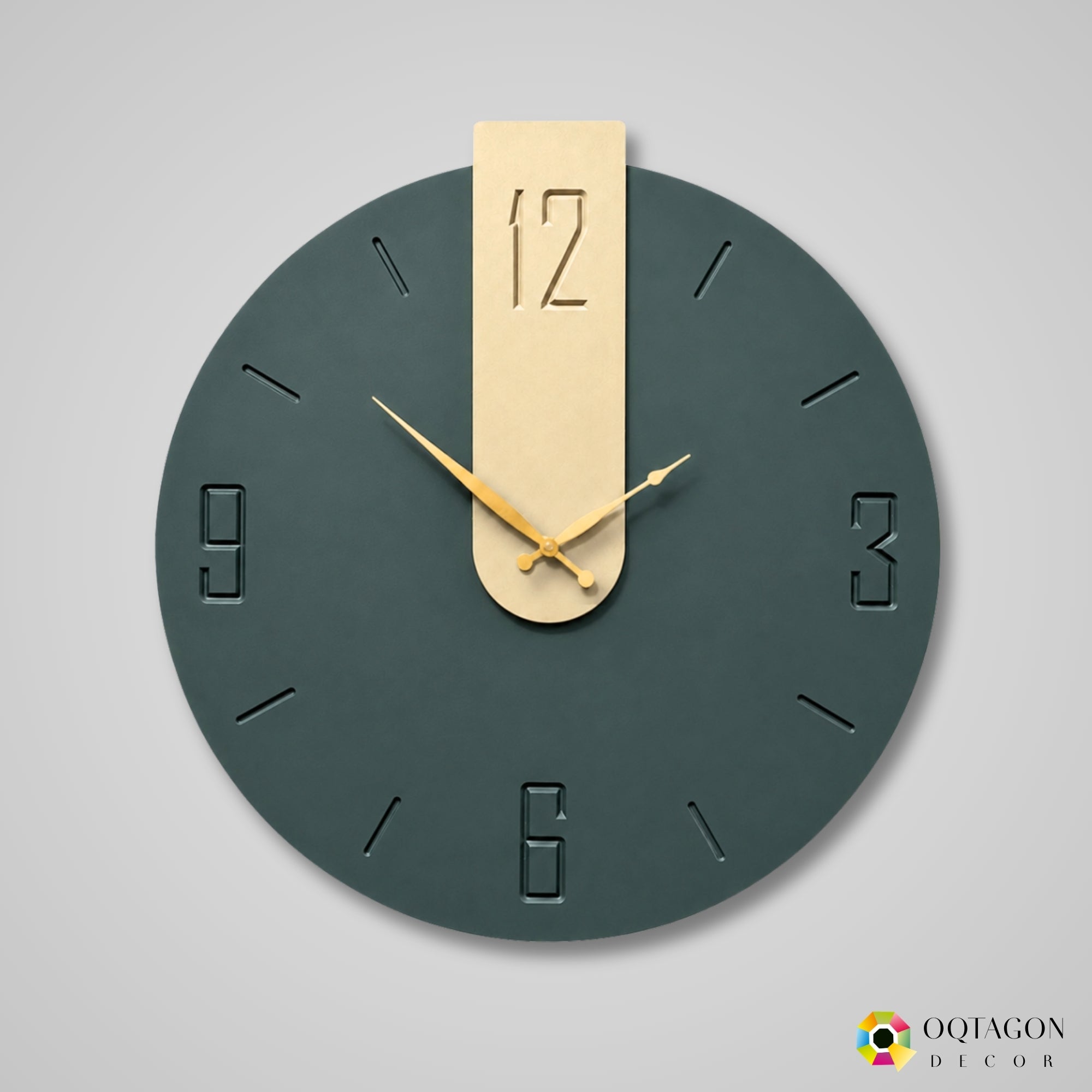 Midnight Gold – Luxury Wall Clock