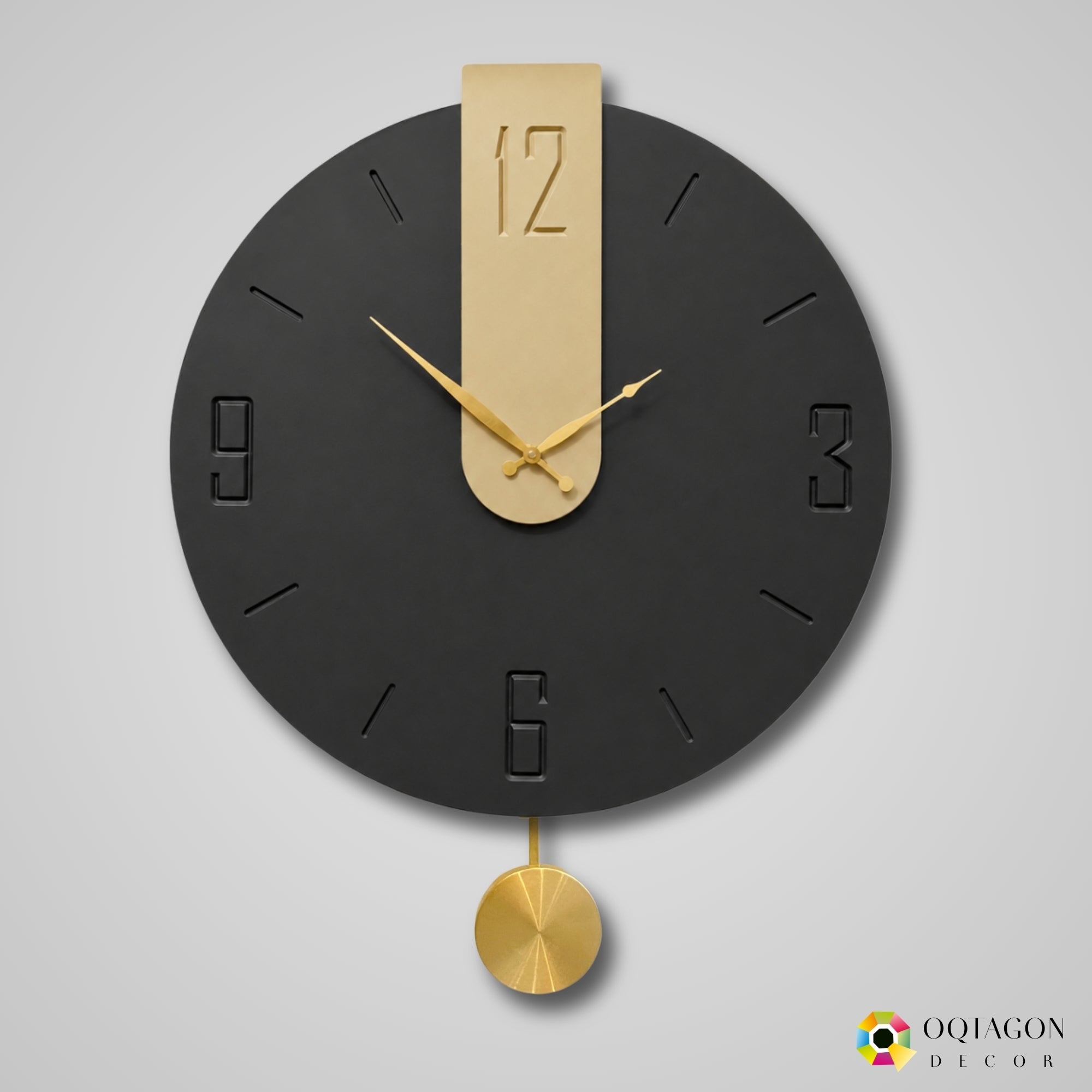 Midnight Gold – Luxury Pendulum Wall Clock
