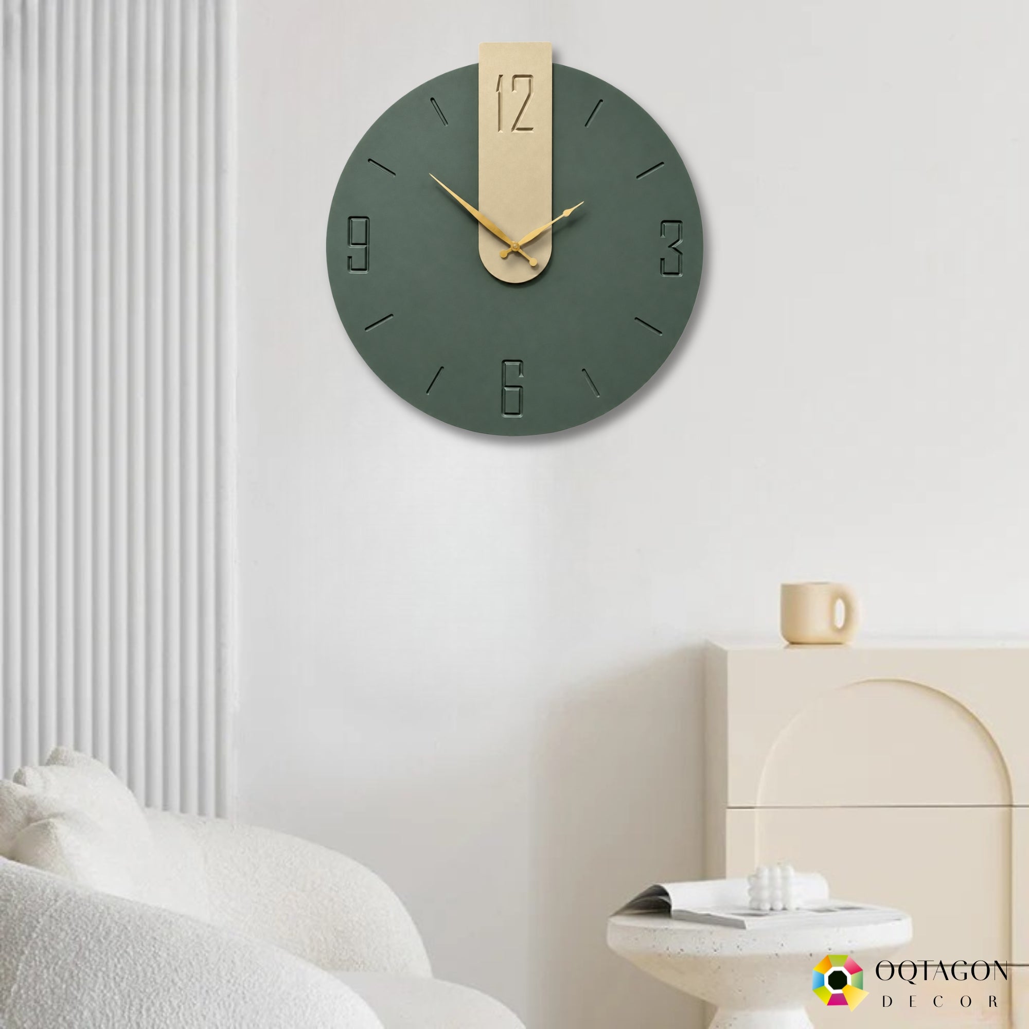 Midnight Gold – Luxury Wall Clock