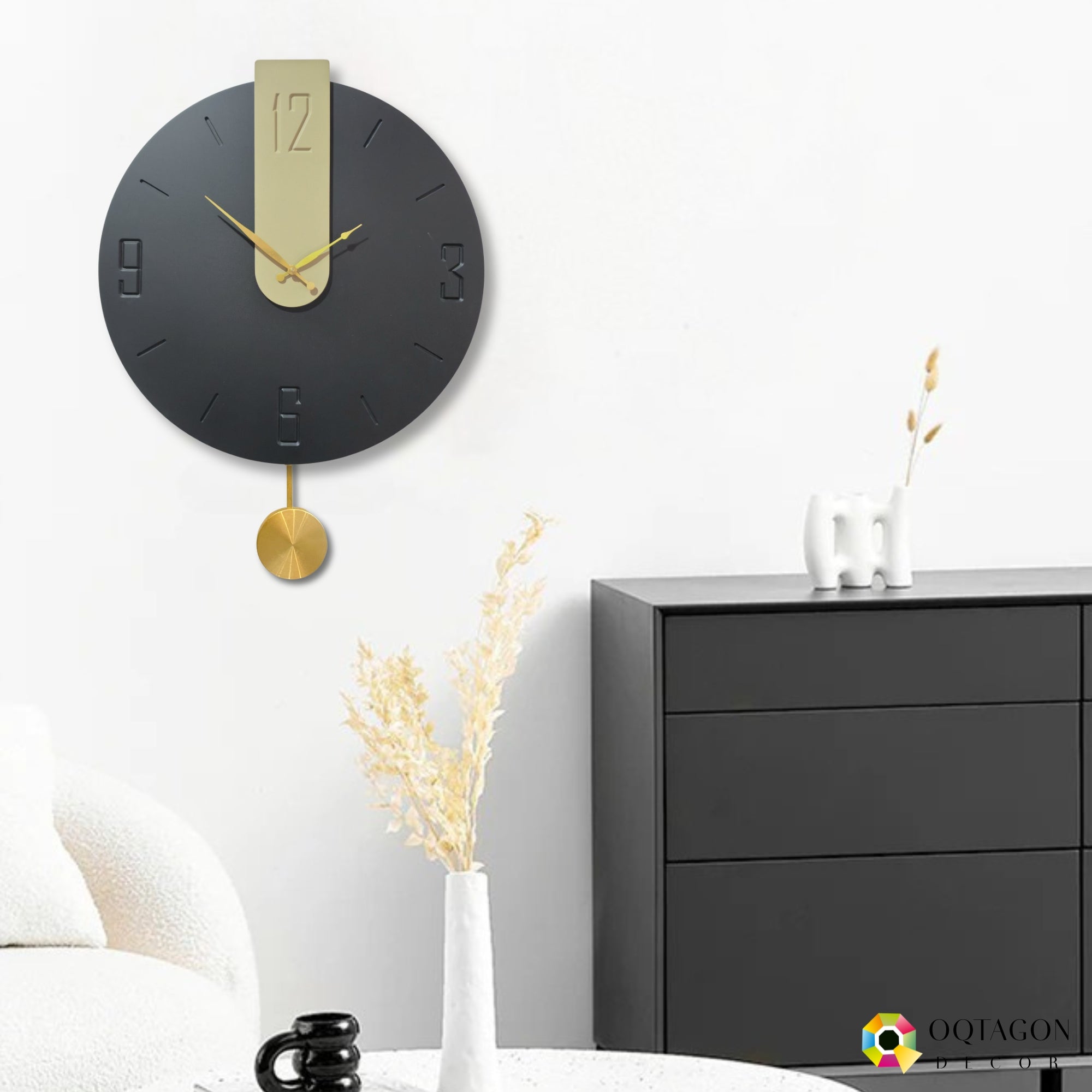 Midnight Gold – Luxury Pendulum Wall Clock