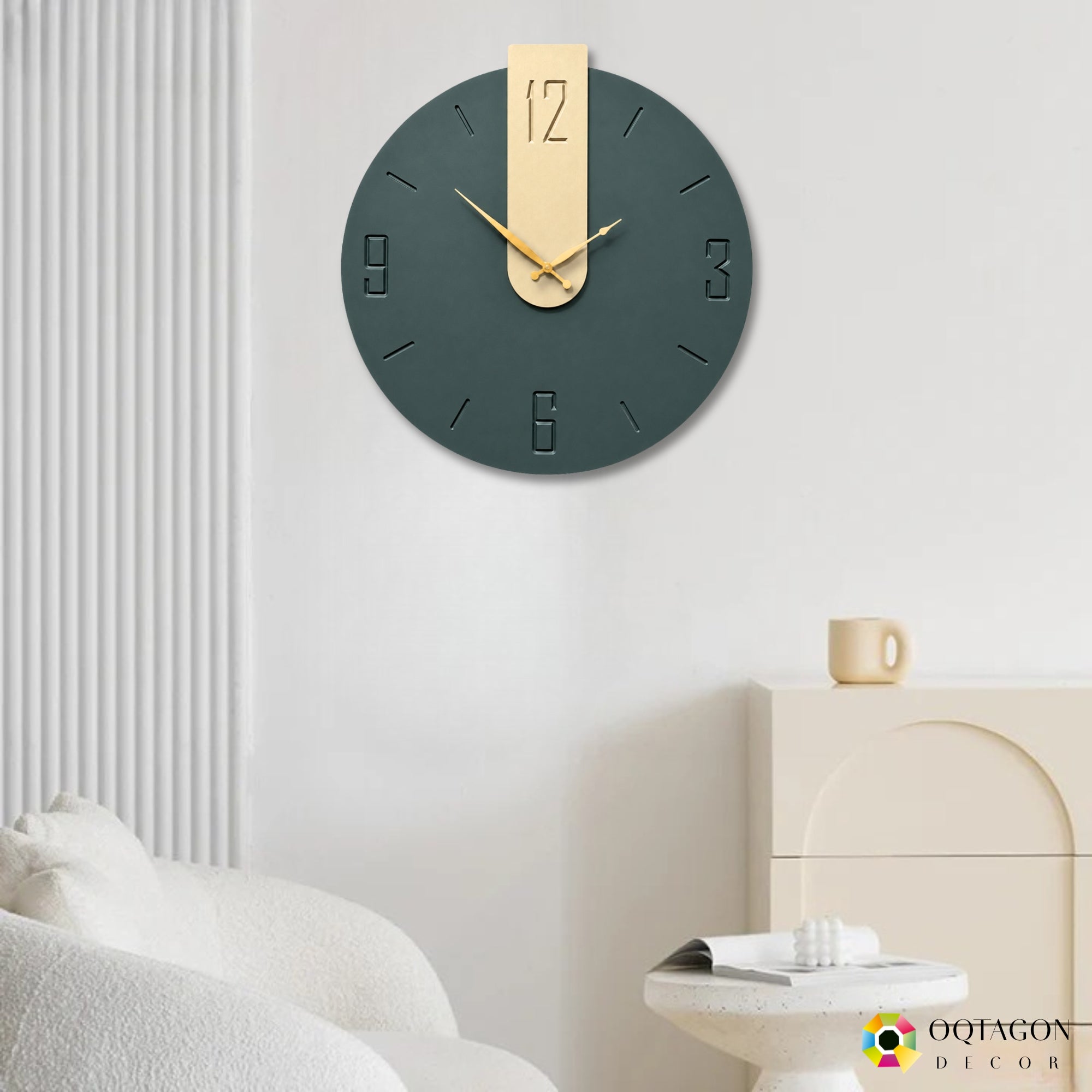 Midnight Gold – Luxury Wall Clock