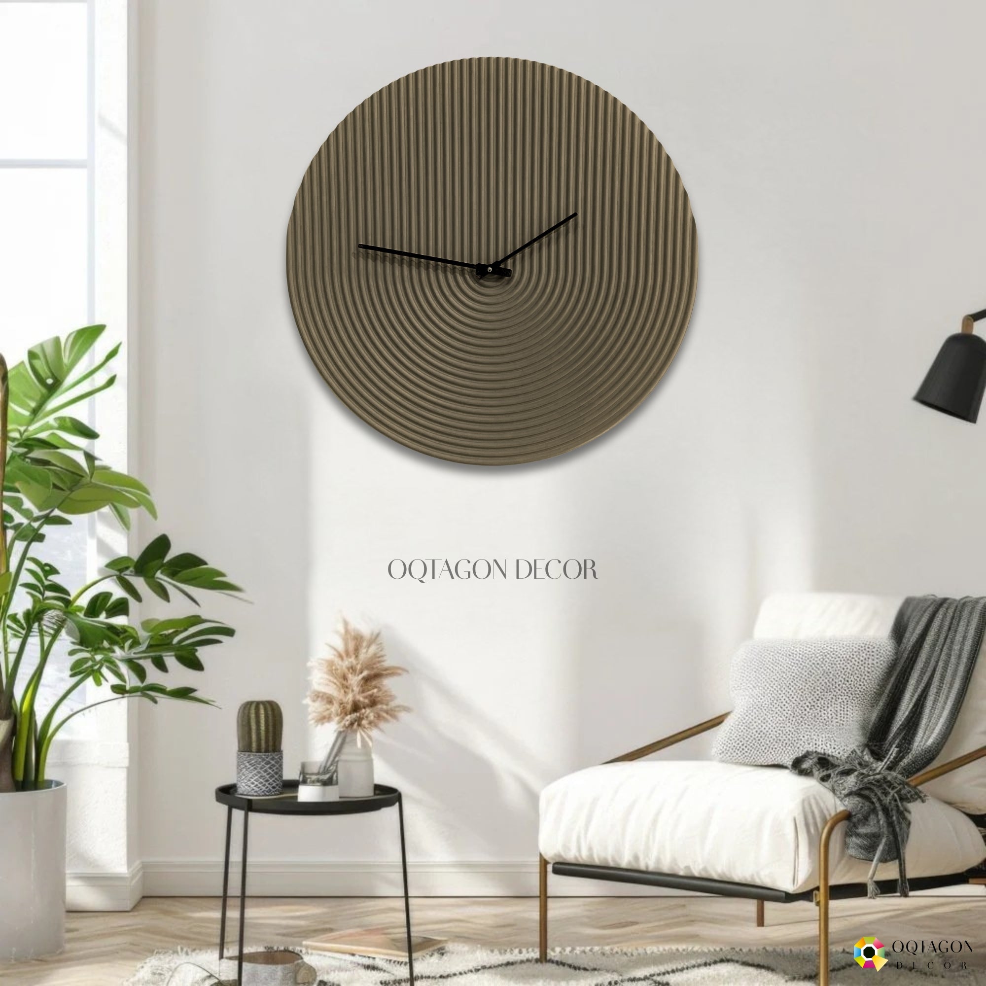 Contemporary Wall Clock – Geometric Circle Design for Elegant Interiors