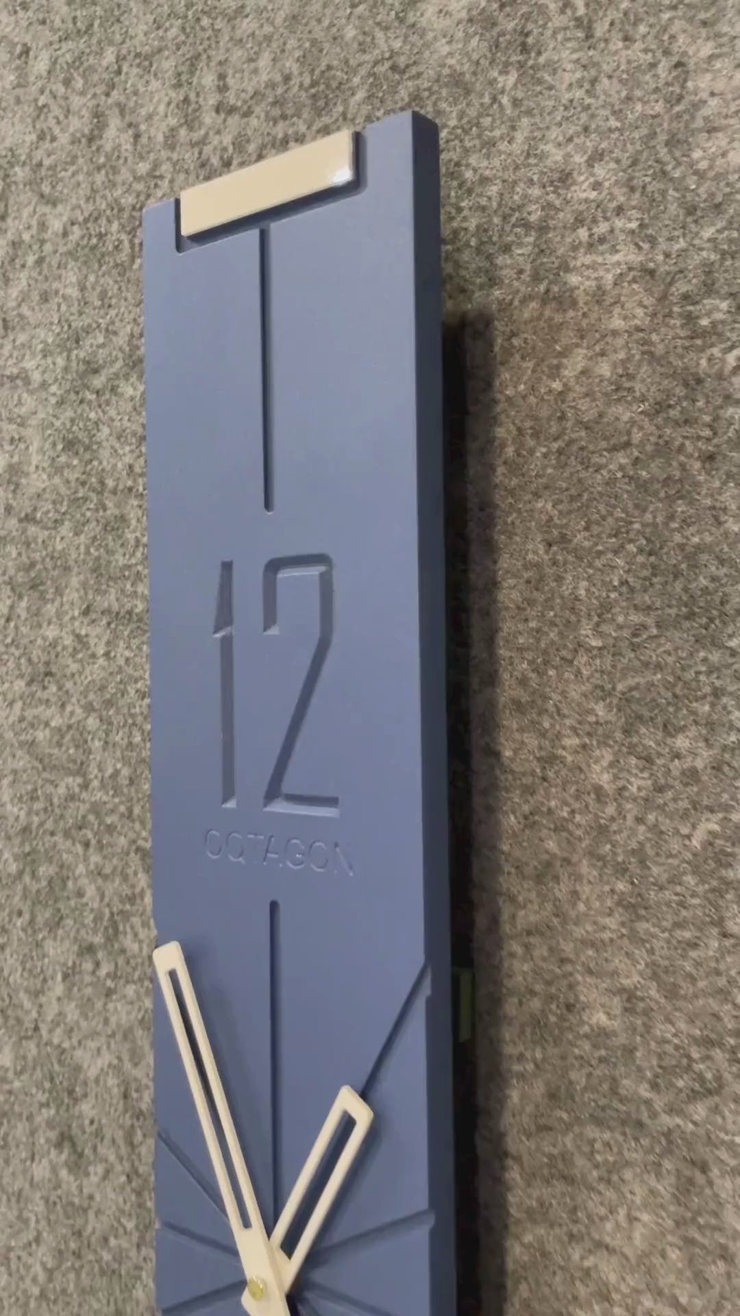 Vertical Aura - Designer Pendulum Wall Clock